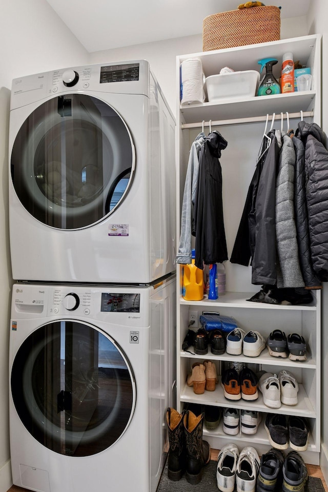 6112 Kellogg Unit 200D, Edina, MN 55424 - washroom with estacked washer and dryer