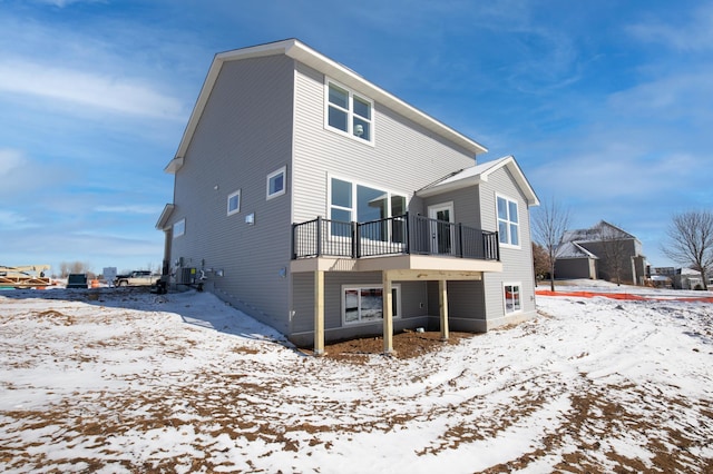10155 Arrowwood Trl, Woodbury, MN 55129 - view of snow covered back of property