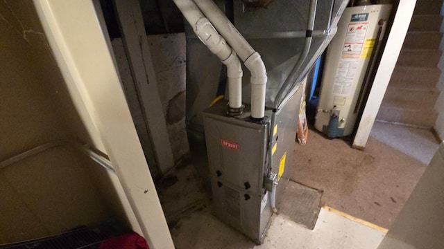 810 11th Ave SW, Austin, MN 55912 - utilities featuring water heater and heating unit