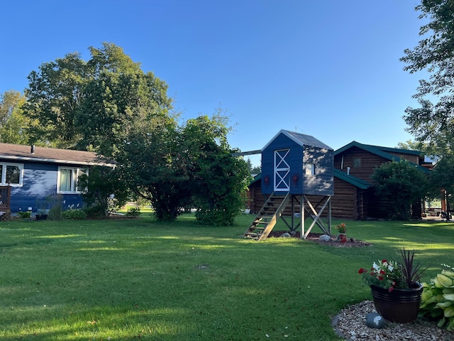 1778 Wabanica Bay Dr NW, Baudette, MN 56623 - view of yard featuring stairway