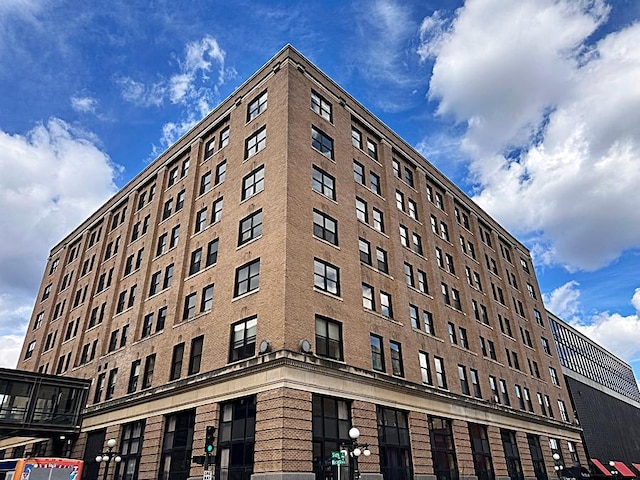 406 Wacouta St Unit 509, Saint Paul, MN 55101 - photo 3