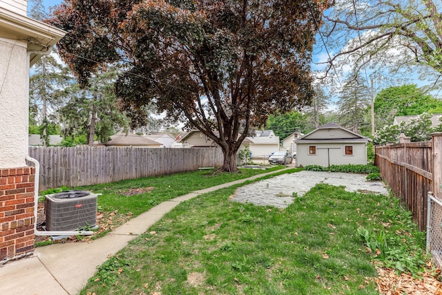 4228 Minnehaha Ave, Minneapolis, MN 55406 - view of yard featuring cooling unit