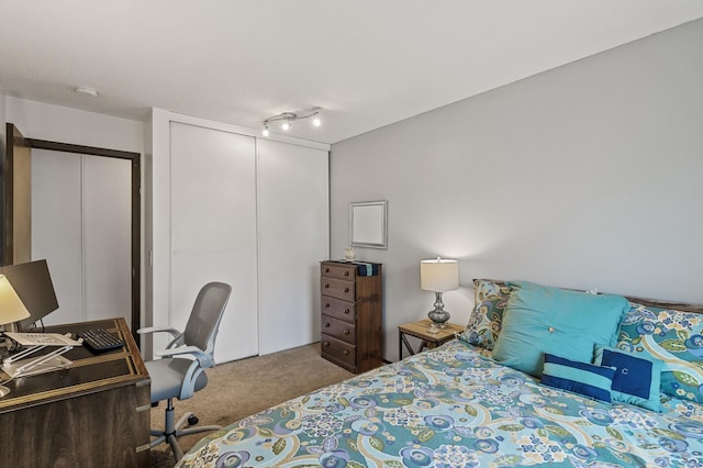 4500 Cedar Lake Rd S Unit 8, Saint Louis Park, MN 55416 - bedroom featuring carpet, a closet, and a desk