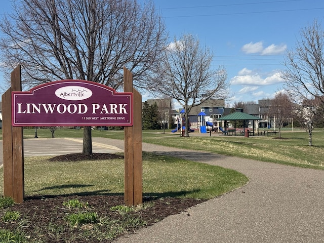11474 Laketowne Dr, Albertville, MN 55301 - view of community featuring a gazebo and a lawn