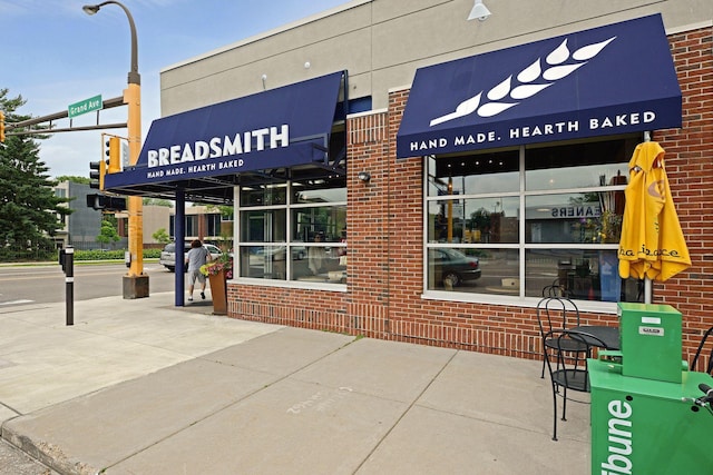 1295 Fairmount Ave, Saint Paul, MN 55105 - view of commercial property