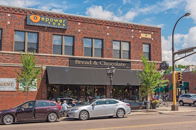 1295 Fairmount Ave, Saint Paul, MN 55105 - view of commercial location