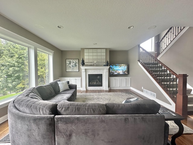2915 Aspen Lake Dr NE, Blaine, MN 55449 - photo 4