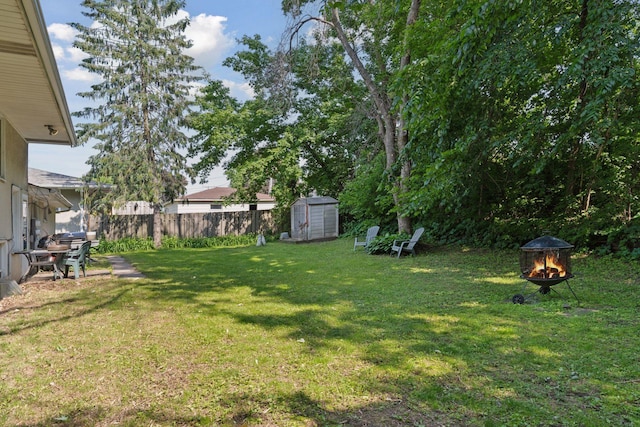 84 Logan Ave W, West Saint Paul, MN 55118 - view of yard featuring a fire pit and a shed