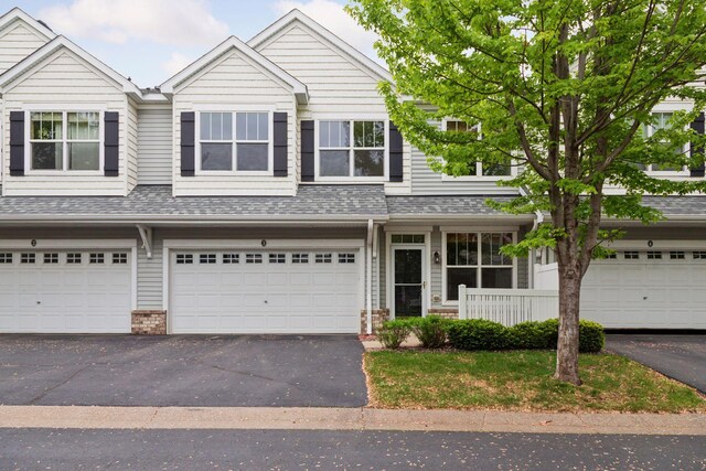 1608 Legacy Pkwy E Unit 3, Maplewood, MN 55109 - photo 2
