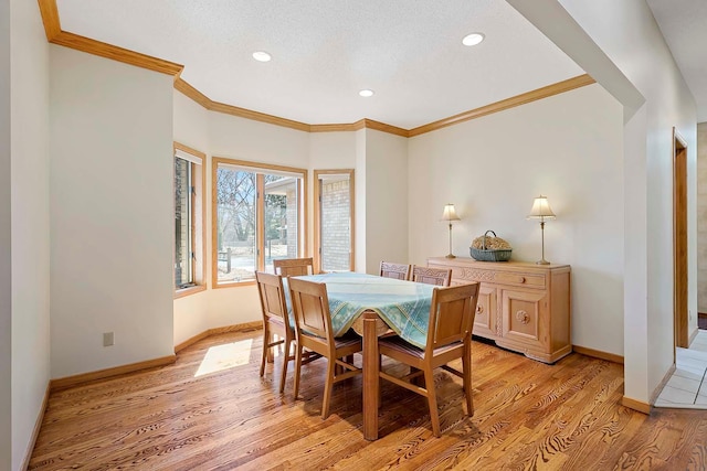 3931 Crestview Dr, Chanhassen, MN 55331 - dining area with crown molding, light wood-style flooring, and recessed lighting