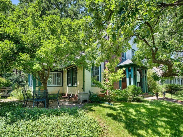 25 Benhill Rd, Saint Paul, MN 55105 - back of property with stucco siding