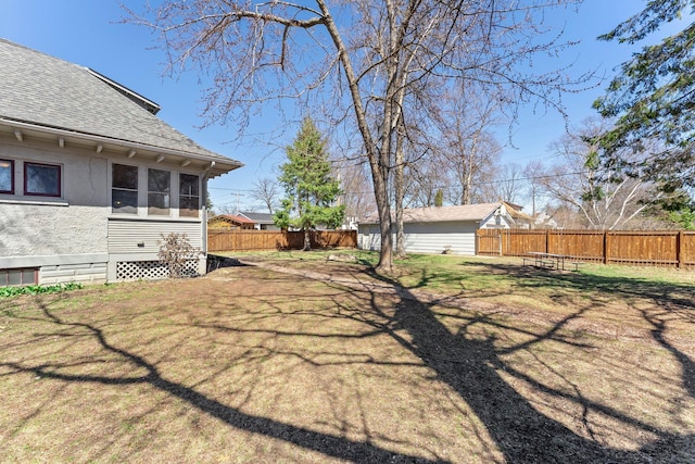 view of yard featuring a fenced backyard
