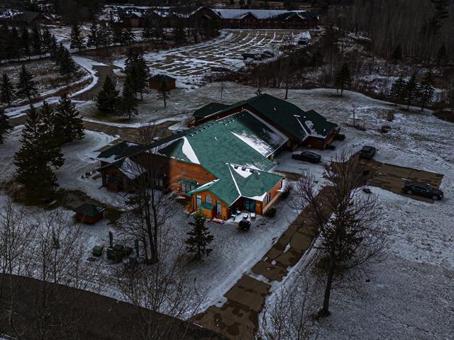 20371 Golf Crest Dr, Grand Rapids, MN 55744 - view of snowy aerial view