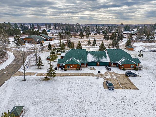 20371 Golf Crest Dr, Grand Rapids, MN 55744 - view of snowy aerial view