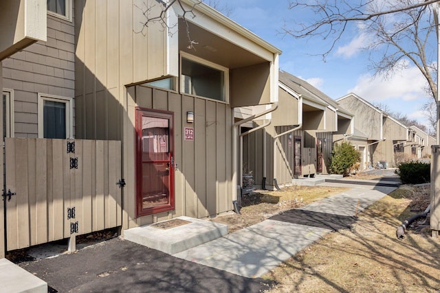 view of exterior entry