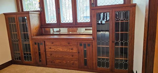 502 Park St S, Fairfax, MN 55332 - bar featuring plenty of natural light and carpet