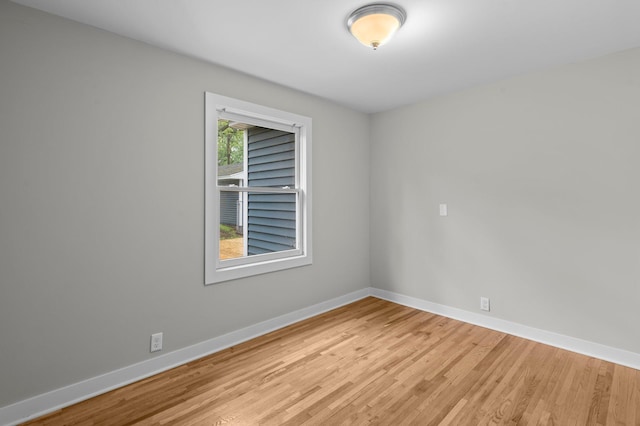 3401 Meadow Ln, Minnetonka, MN 55345 - spare room featuring light wood-style floors and baseboards