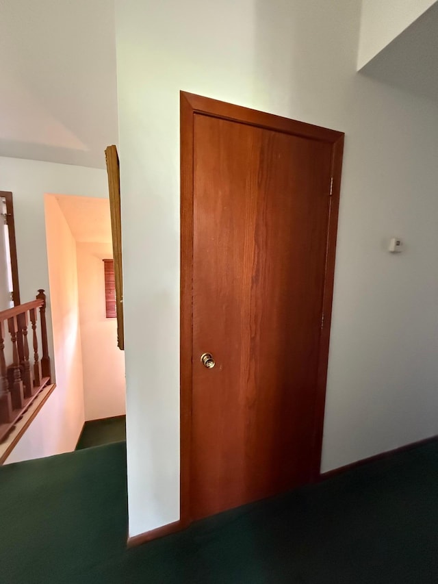 7996 Corey Path, Inver Grove Heights, MN 55076 - corridor with an upstairs landing