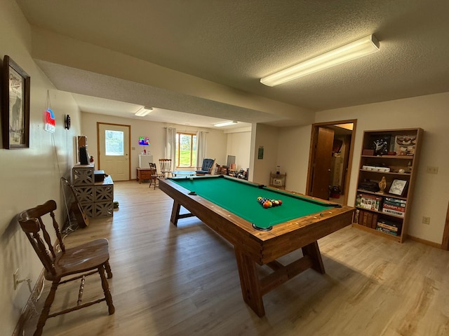 7996 Corey Path, Inver Grove Heights, MN 55076 - game room featuring light wood-style flooring, billiards table, a textured ceiling, and baseboards