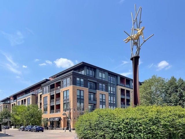 4730 Park Commons Dr Unit 215, Saint Louis Park, MN 55416 - view of property