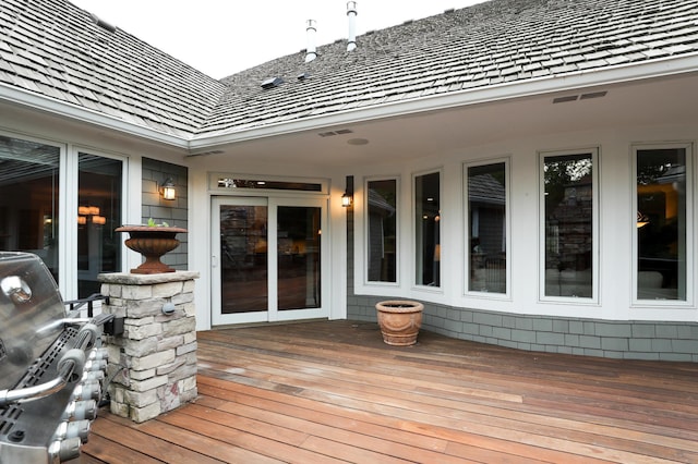 13980 Emerald Rdg, Minnetonka, MN 55305 - wooden terrace with a grill