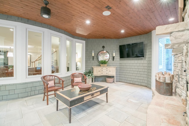 13980 Emerald Rdg, Minnetonka, MN 55305 - living room featuring wooden ceiling and recessed lighting