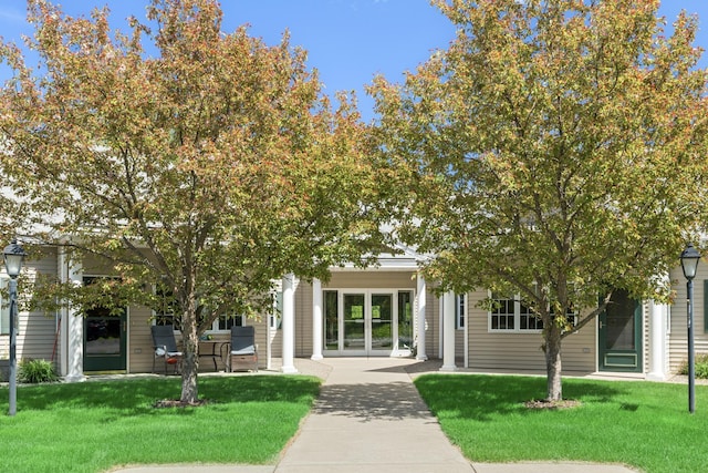 36306 Pine Bay Cir Unit 104, Crosslake, MN 56442 - view of front of home with a front lawn