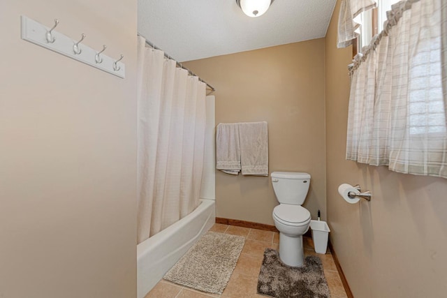 19023 Davis Ave, Faribault, MN 55021 - full bath featuring toilet, baseboards, shower / bathtub combination with curtain, and tile patterned floors