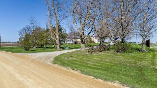 19023 Davis Ave, Faribault, MN 55021 - surrounding community with a yard and driveway
