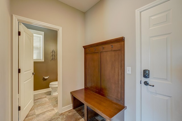 4764 Ashton Curv, Woodbury, MN 55129 - mudroom with baseboards