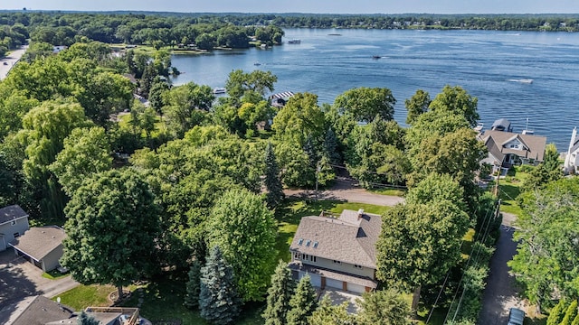 30 Interlachen Ln, Tonka Bay, MN 55331 - view of property location with a nearby body of water