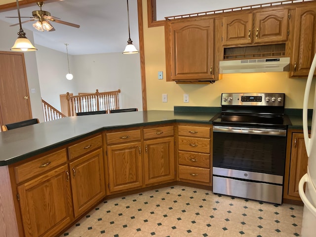 14289 Memorywood Dr, Baxter, MN 56425 - kitchen with under cabinet range hood, stainless steel range with electric stovetop, a peninsula, a ceiling fan, and dark countertops