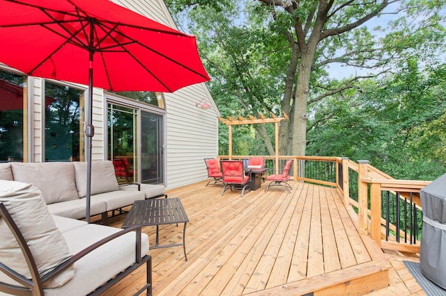 8440 Delaney Ct, Inver Grove Heights, MN 55076 - wooden deck with an outdoor hangout area