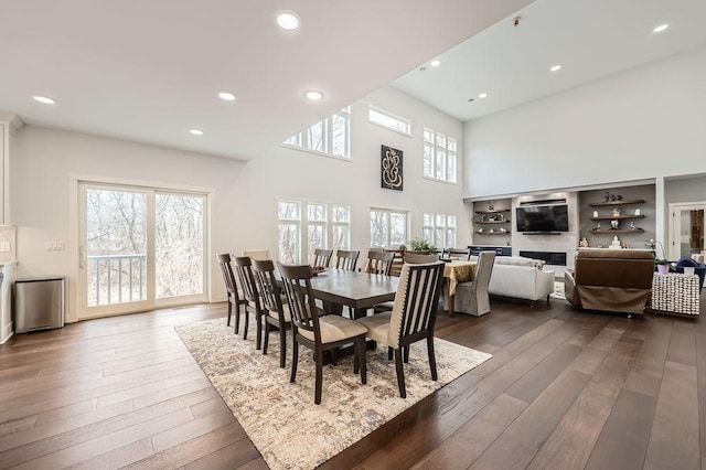 925 Minnesota Ln N, Plymouth, MN 55447 - dining area with a healthy amount of sunlight, dark wood-type flooring, and recessed lighting