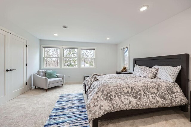 925 Minnesota Ln N, Plymouth, MN 55447 - bedroom with light colored carpet, baseboards, and recessed lighting