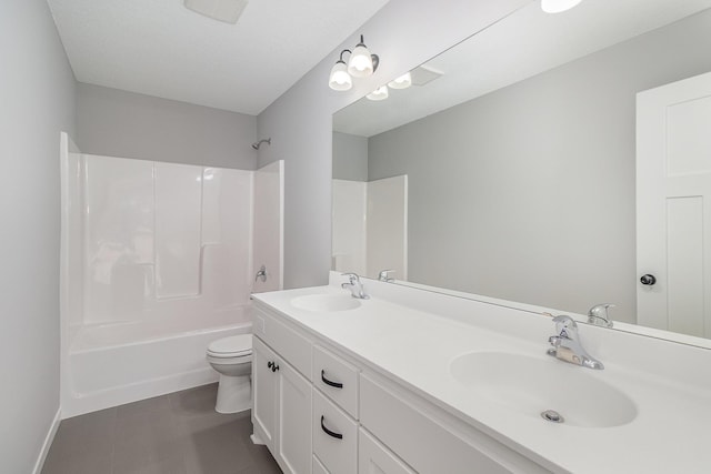 21057 Tippecanoe St NE, East Bethel, MN 55011 - full bathroom with double vanity and washtub / shower combination