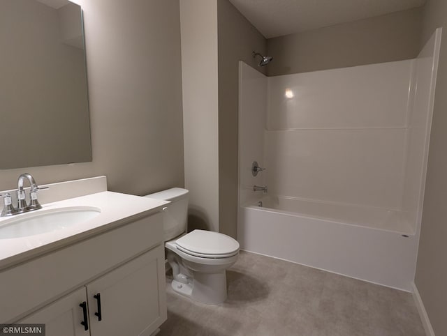 6752 104th St, Cottage Grove, MN 55016 - bathroom with vanity, toilet, and  shower combination