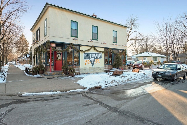 view of front of home featuring stucco siding