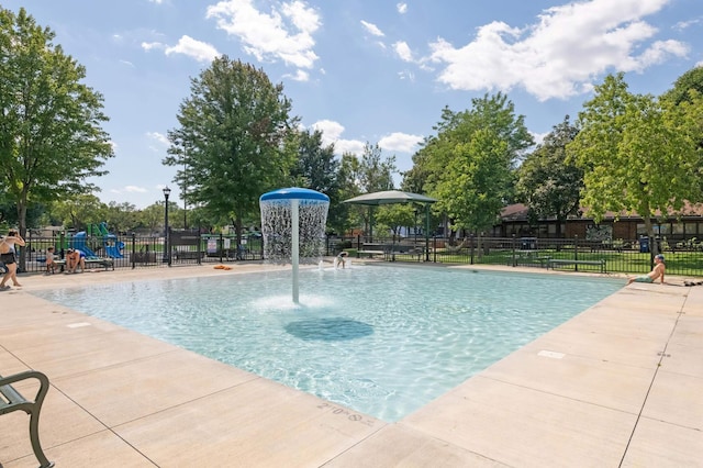 3542 Garfield Ave Unit 3, Minneapolis, MN 55408 - view of community pool