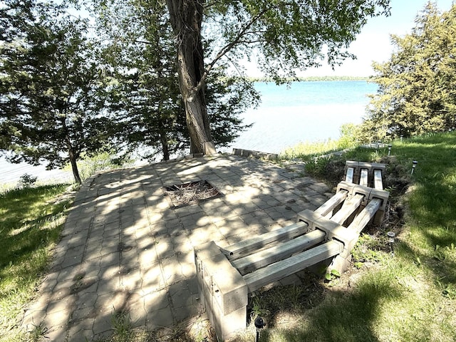 27447 742nd Ave, Dassel Twp, MN 55325 - surrounding community featuring a water view and a patio area
