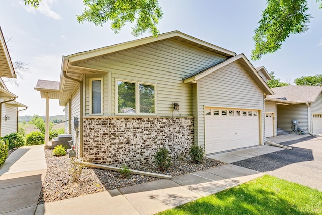 5259 Pathways Ave, White Bear Lake, MN 55110 - photo 1
