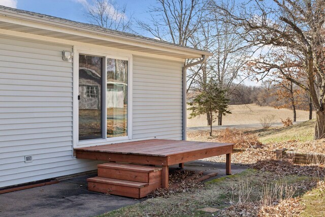 828 143rd St, Garfield Twp, WI 54001 - view of deck