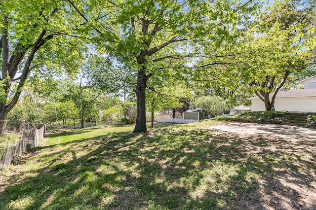 493 Rolls Rd, New Brighton, MN 55112 - view of yard