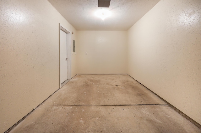 1065 Blackbird Trl SW Unit 8, Hutchinson, MN 55350 - corridor with concrete flooring
