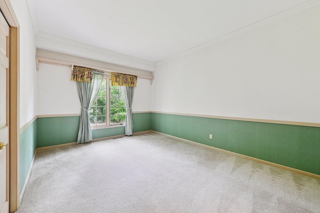 461 Peavey Ln, Wayzata, MN 55391 - empty room featuring ornamental molding and carpet