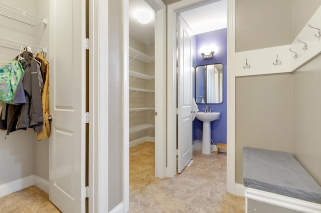 20024 Fern Glen Ln N, Forest Lake, MN 55025 - spacious closet with a sink
