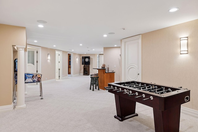 rec room featuring recessed lighting, baseboards, and light carpet
