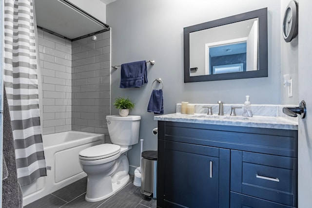 bathroom with vanity, shower / bath combination with curtain, baseboards, and toilet