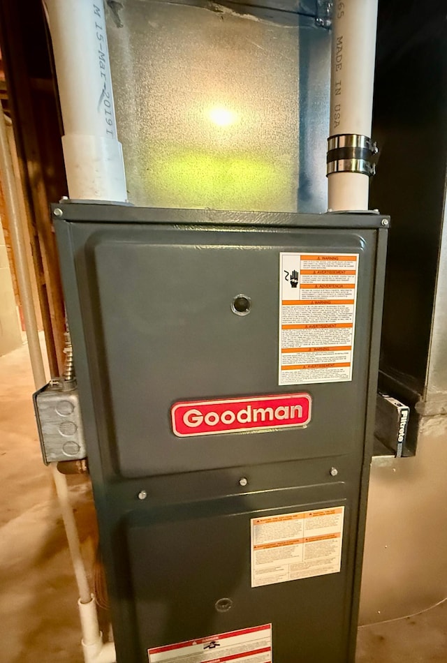 603 Maple Ave, Olivia, MN 56277 - utilities featuring heating unit