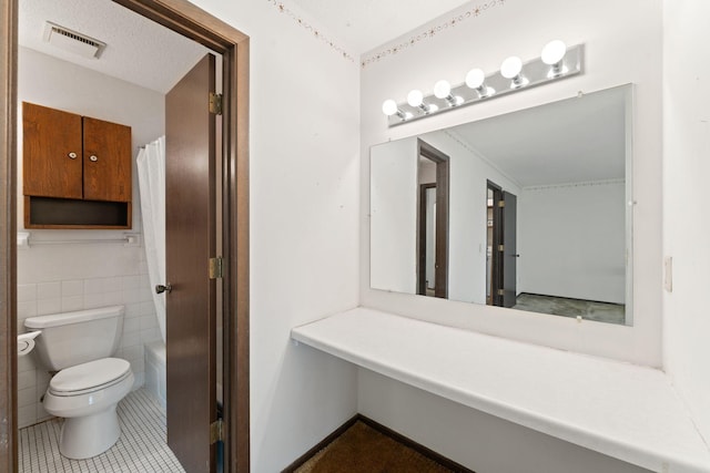 7508 Germane Trl Unit 0, Apple Valley, MN 55124 - bathroom featuring toilet and tile patterned floors